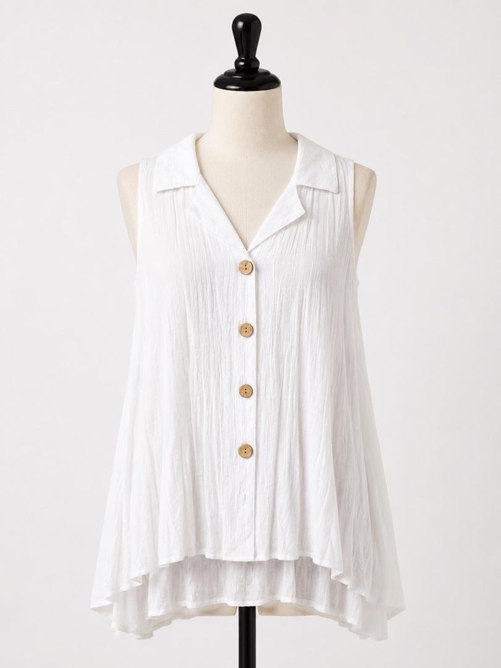 Unique Spectrum White Sleeveless Button-Front Tunic
